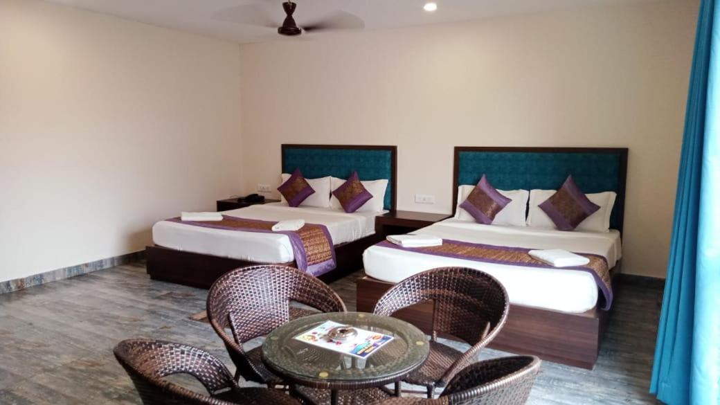 Hotel Sea N Sand - Berries Group Digha  Kültér fotó